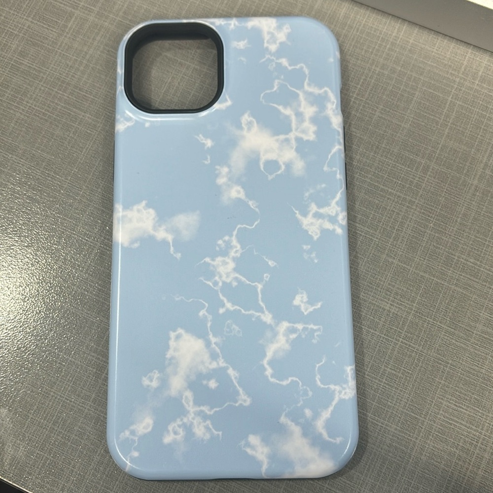 iPhone 14/15 plus Casely case